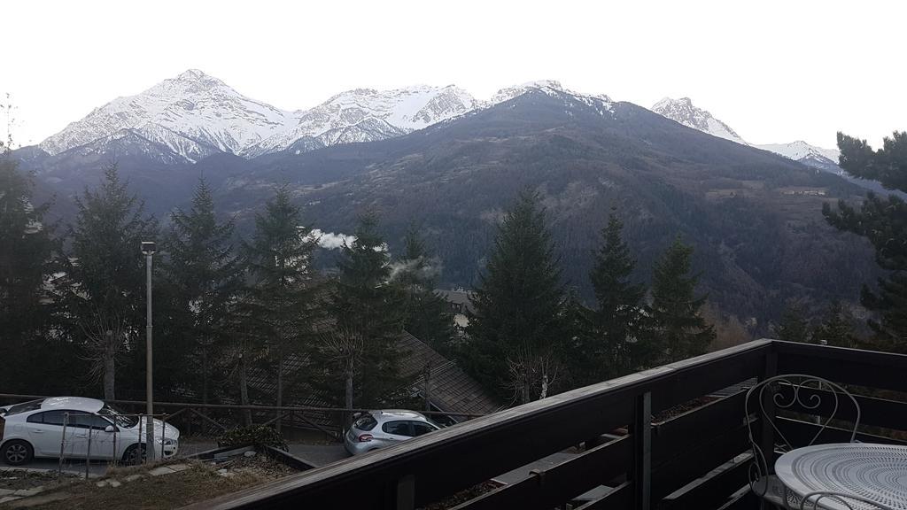 Niblet Apartment Sauze D'Oulx Bagian luar foto